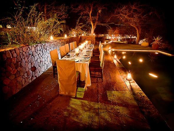 Thornybush Main Lodge - Dinner 
